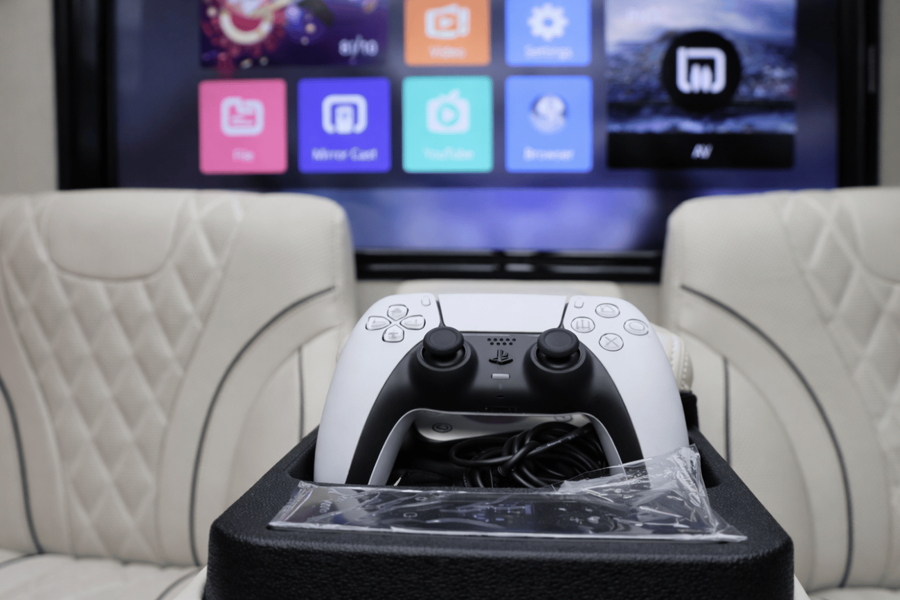 Mercedes Benz Vito 360° Fully Electric VIP Seats | Nappa Leather Interior | Luxury Conversion