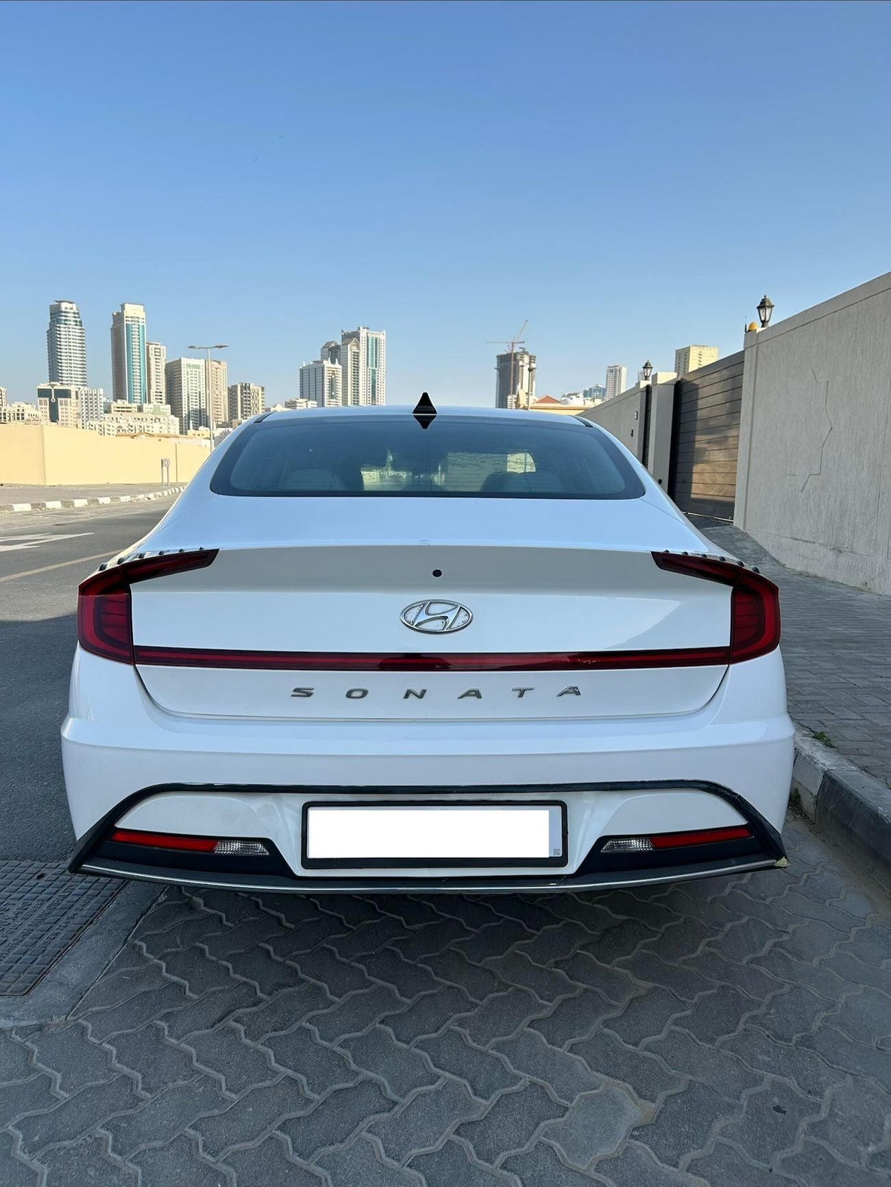 Hyundai Sonata SE 2.5L