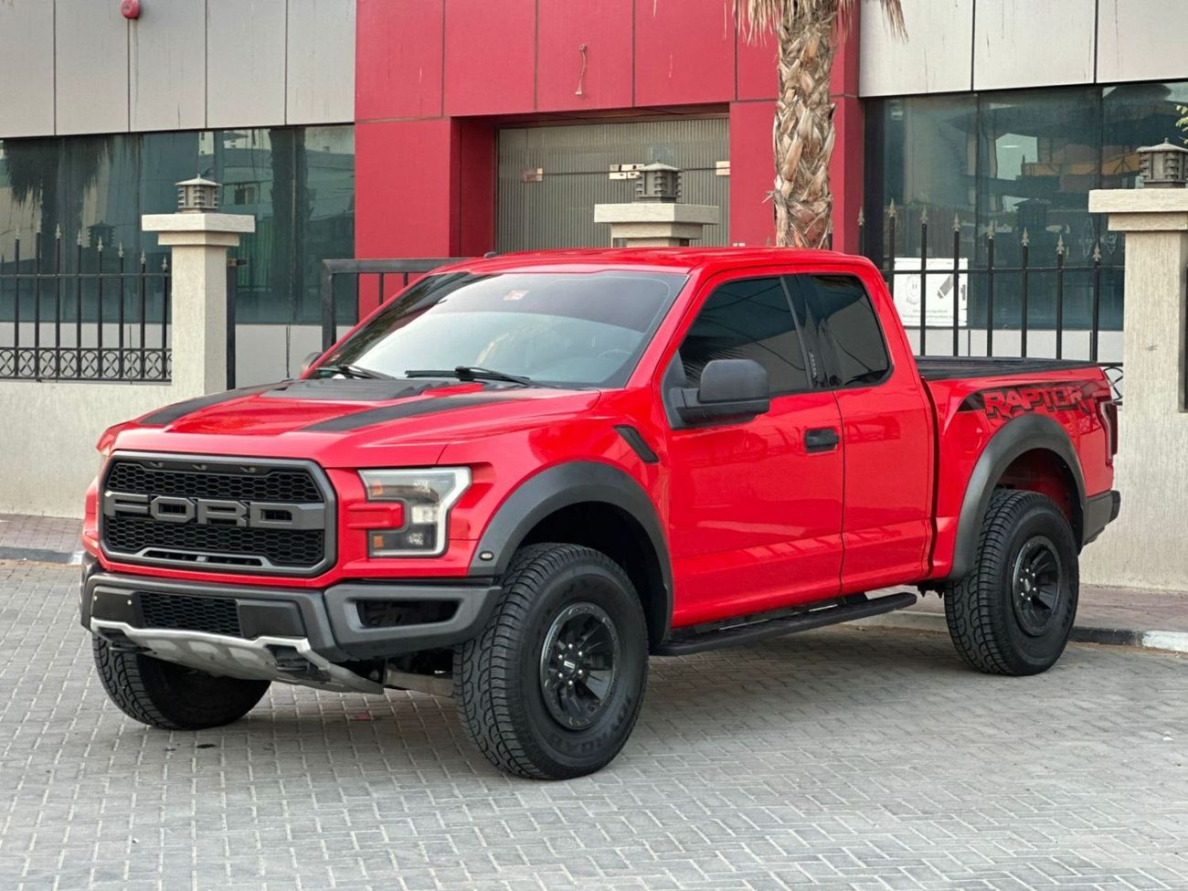 Ford F 150 Raptor خليجي