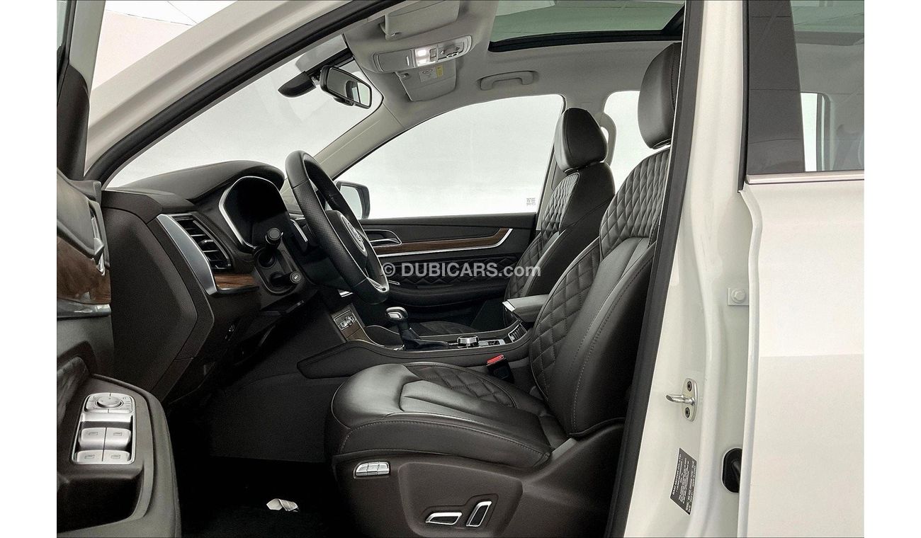 أم جي RX8 Luxury