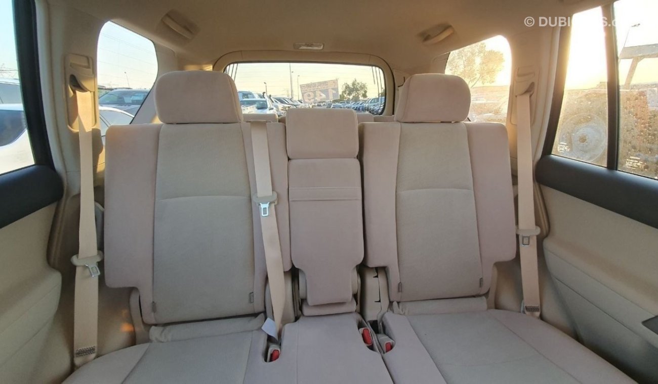 تويوتا برادو RHD PETROL 7 seats sunroof