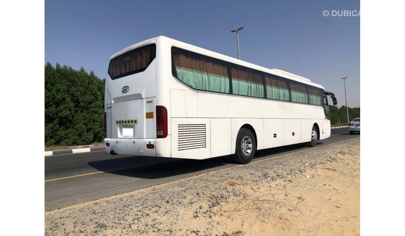 هيونداي ايرو LUXURY BUS UNIVERSR