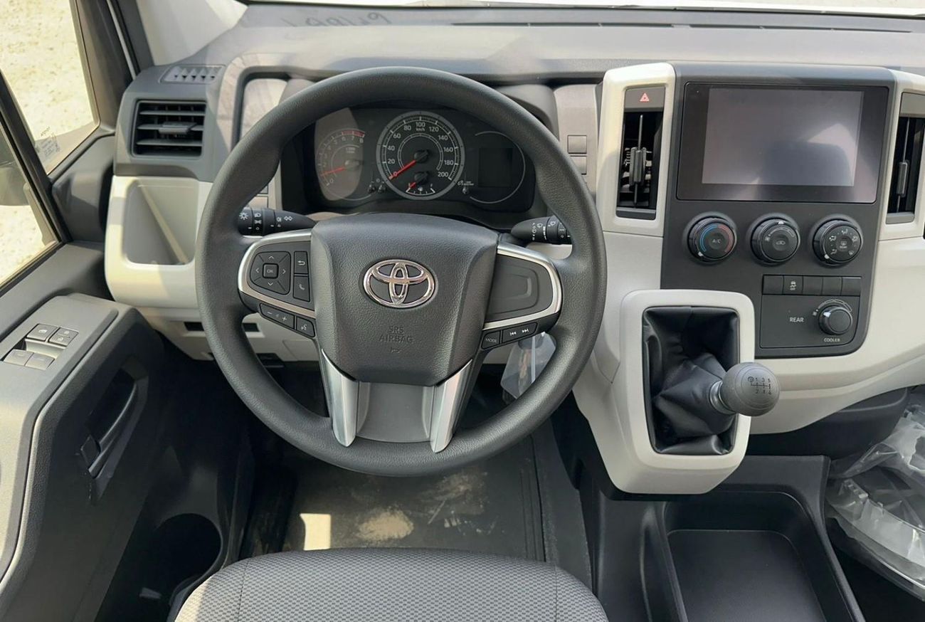 Toyota Hiace 2026 Toyota Hiace DX 13-Seater 3.5L 6-Cyl Petrol Manual Transmission RWD Export Only