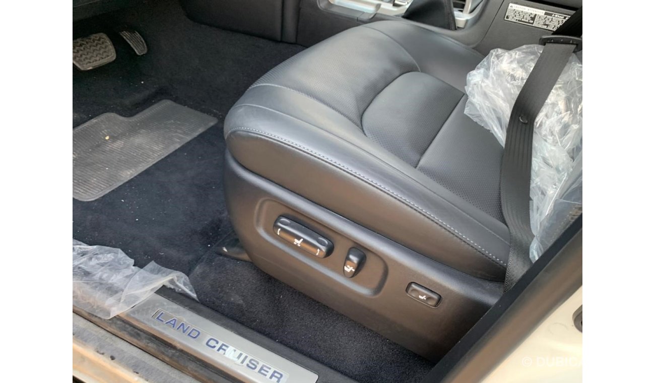 تويوتا لاند كروزر 4.5L VX TD EXCALIBUR (Export only)