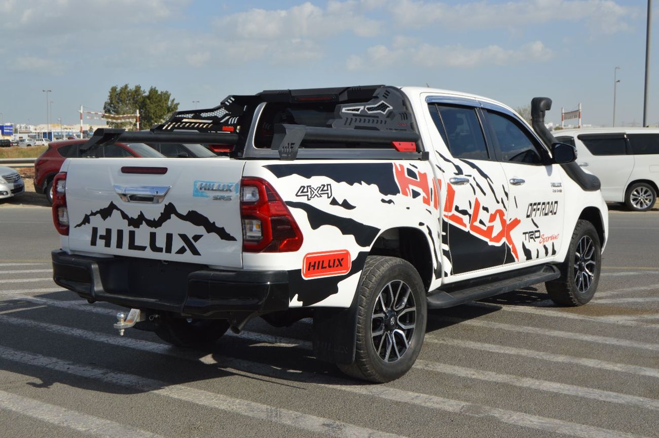 Toyota Hilux Double Cabin  Right Hand Drive Model: *2021* Engine: 2.8L/ V4