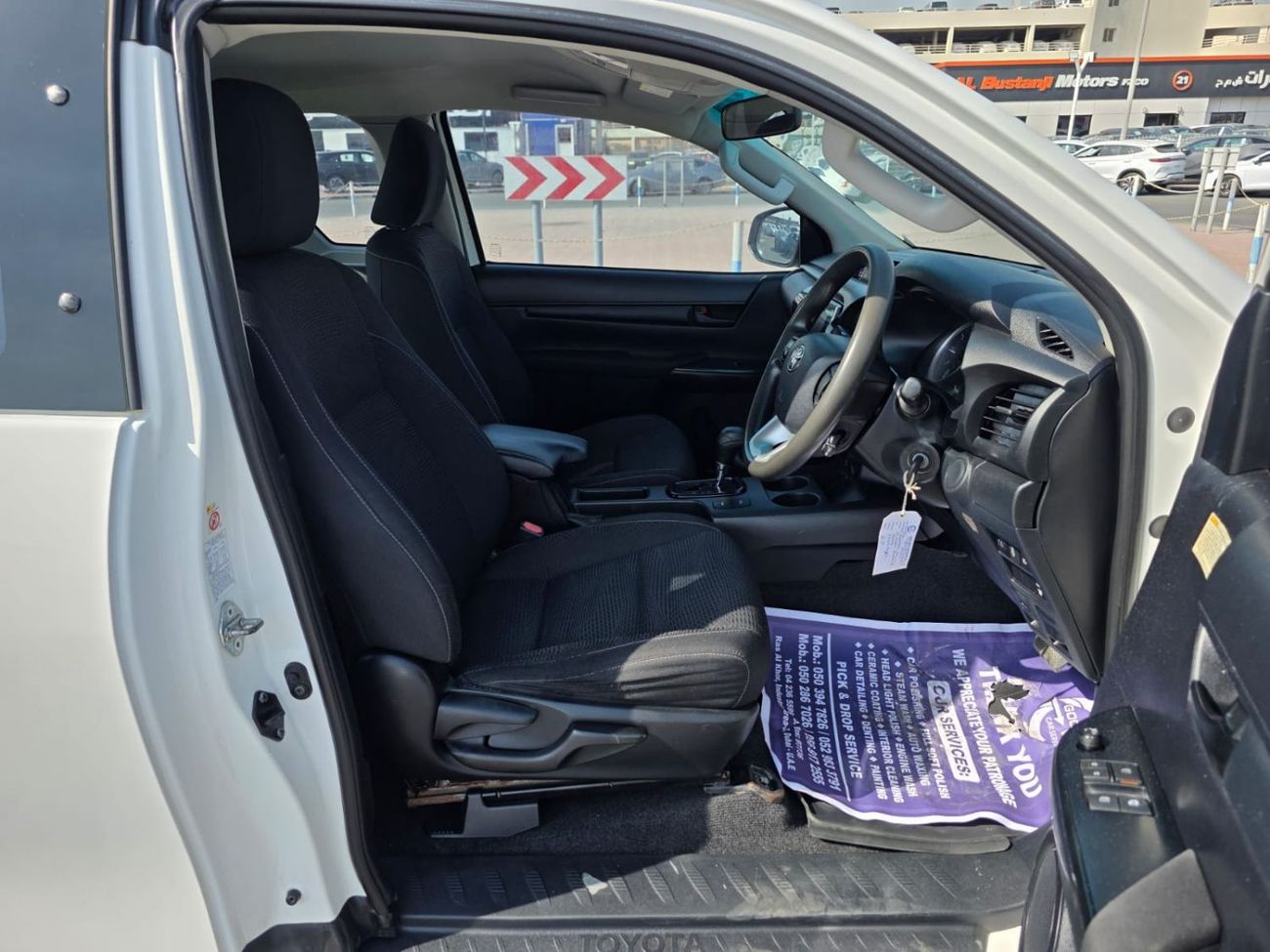 تويوتا هيلوكس diesel right hand drive 2.8 liter only