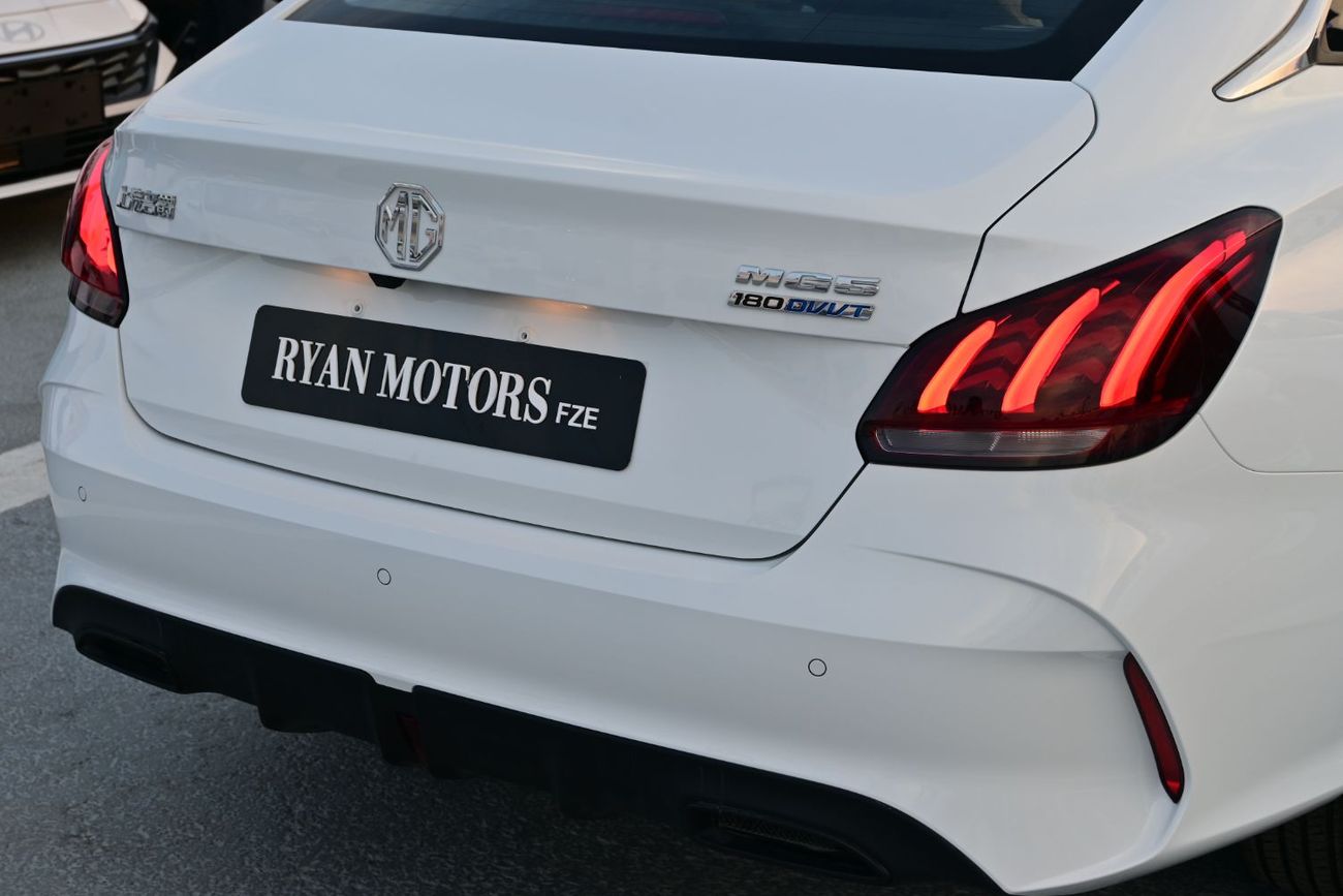 MG 5 MG5 1.5L, Manual Petrol, Model 2025 Color White