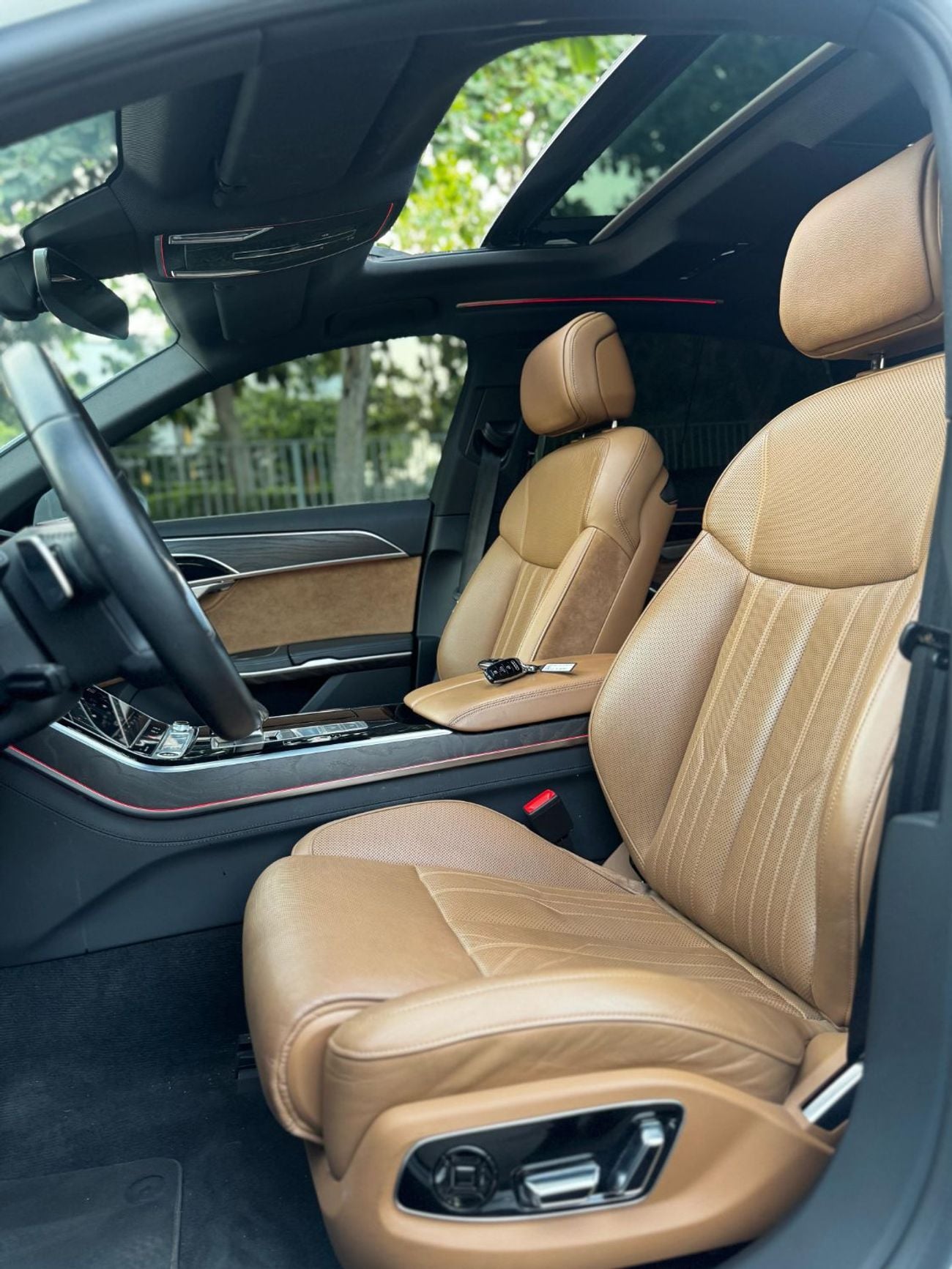 Audi A8 L 55 TFSI quattro Launch Edition 3.0L