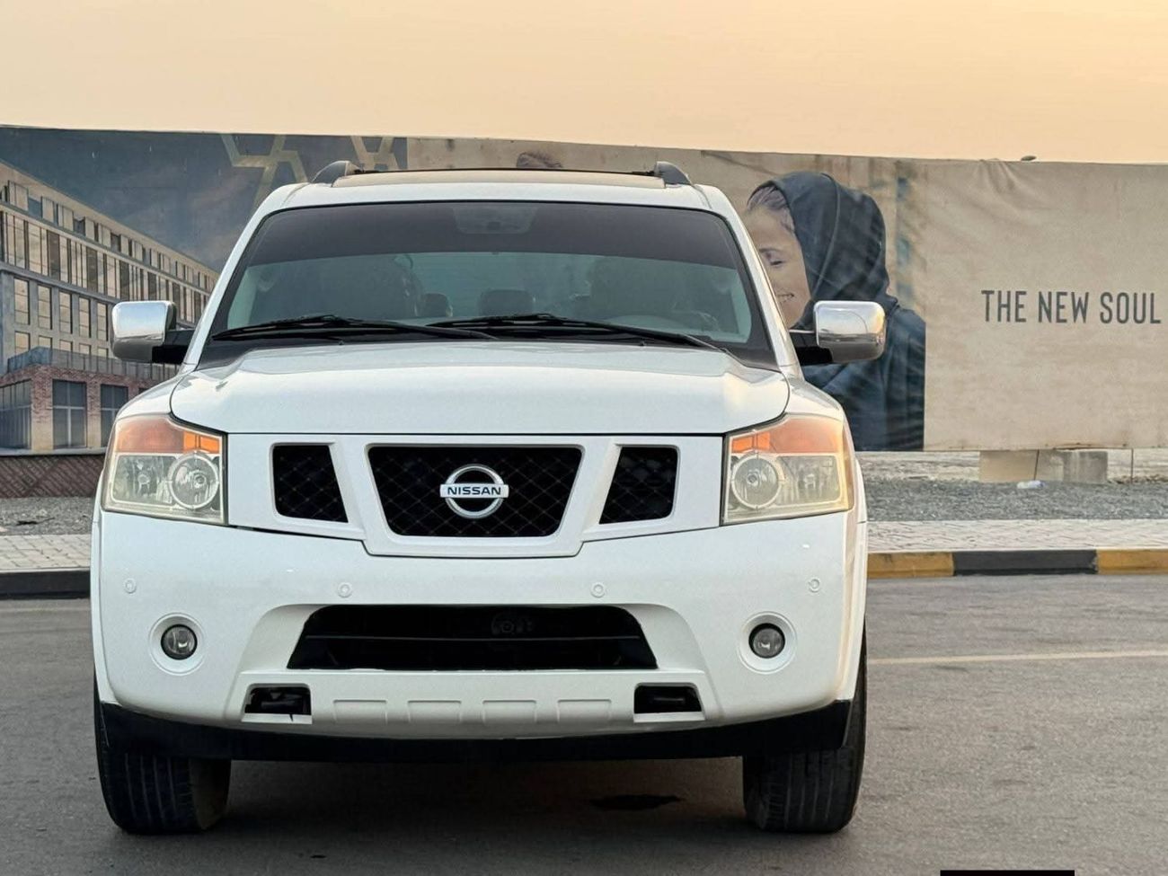 Nissan Armada SE 5.6L (317 HP) GCC full option number one panoramic