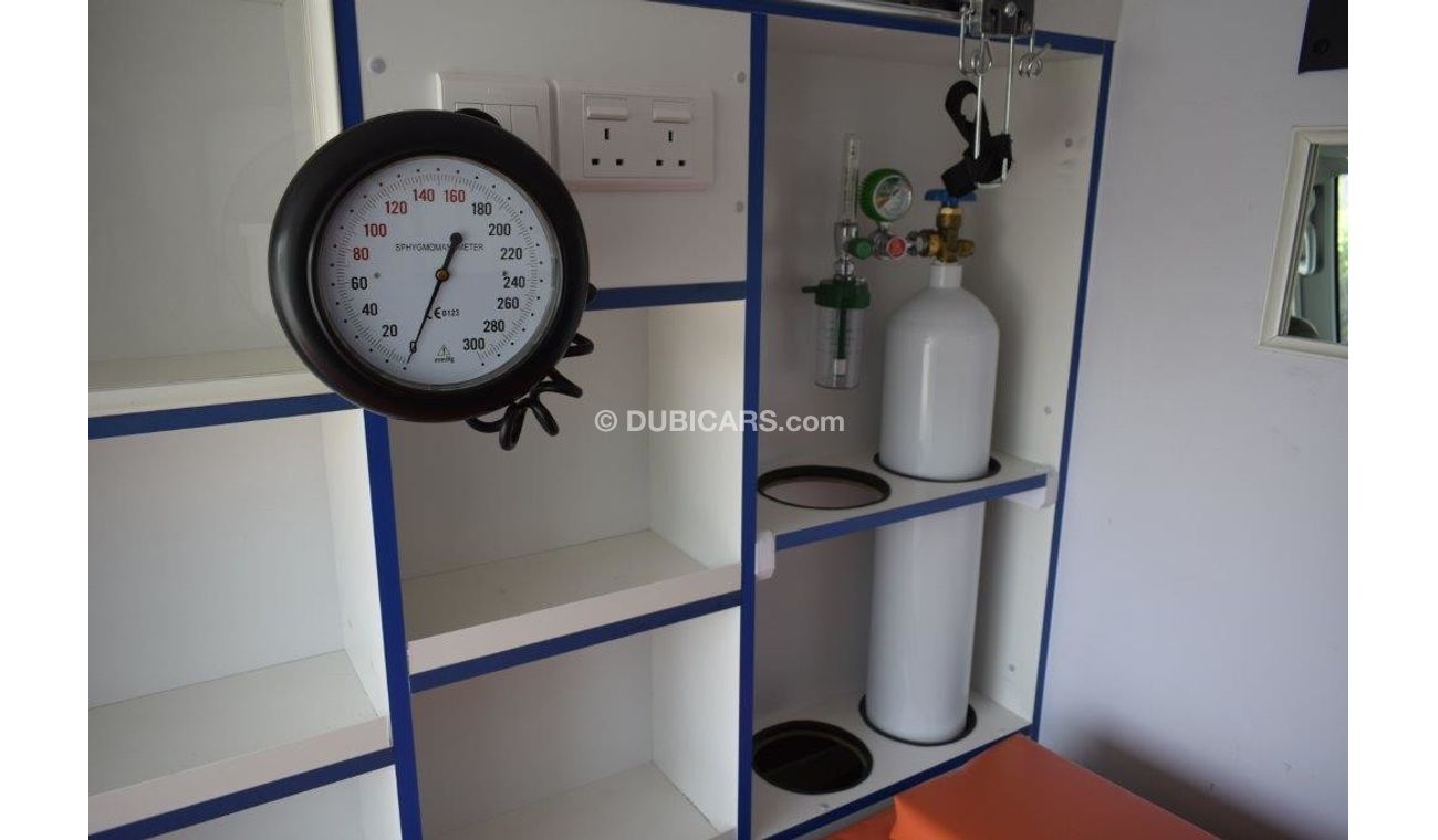 Toyota Land Cruiser 2017  MODEL NEW  LC 78 4.5L DIESEL AMBULANCE WAGON