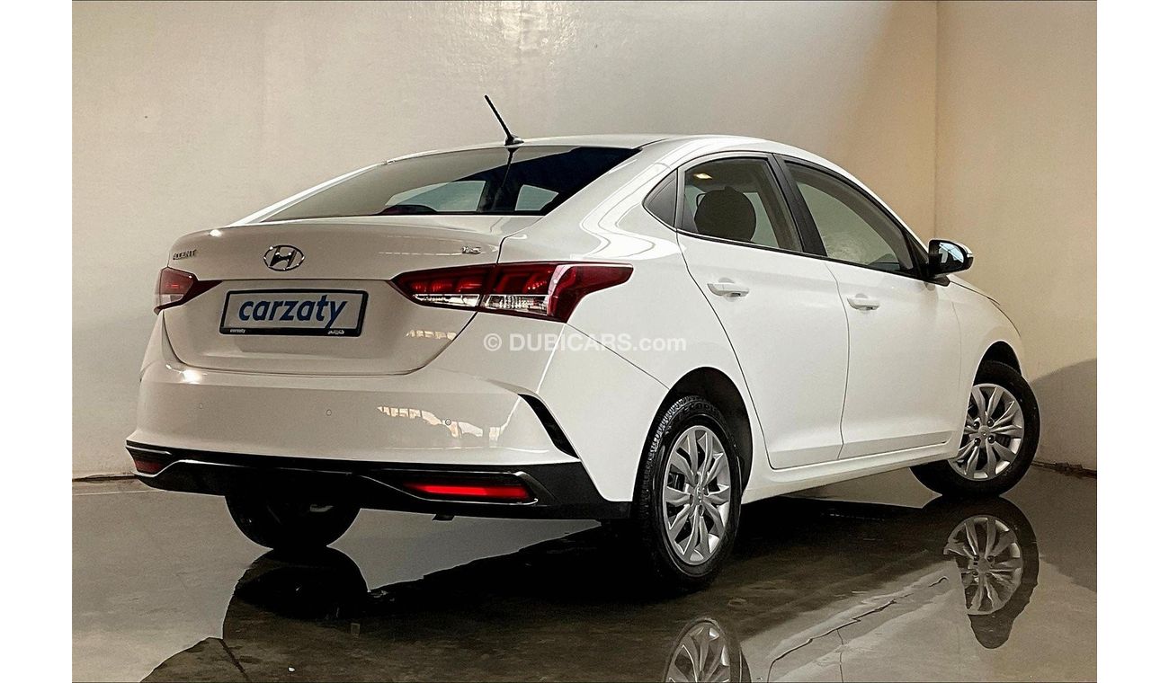 Hyundai Accent Smart Plus