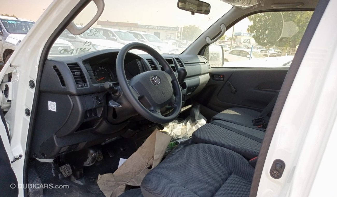 Toyota Hiace 2022 TOYOTA HIACE 2.5 DIESEL 15 SEATER
