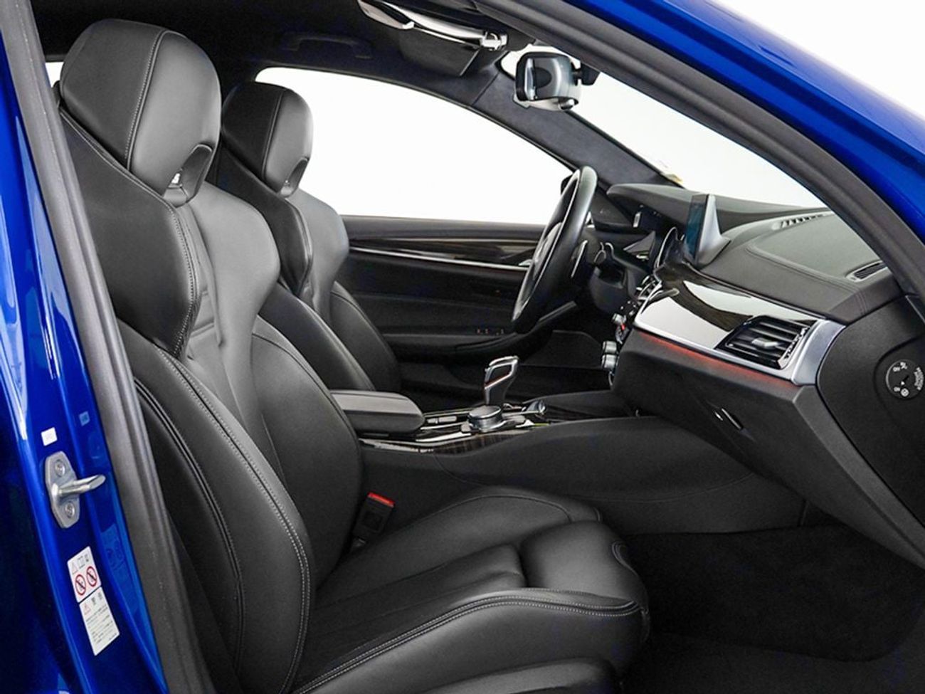 بي أم دبليو M5 Std 4.4L