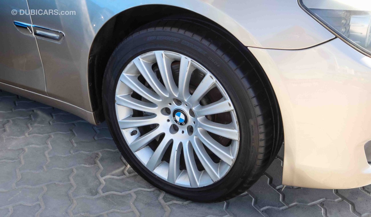 BMW 750Li i