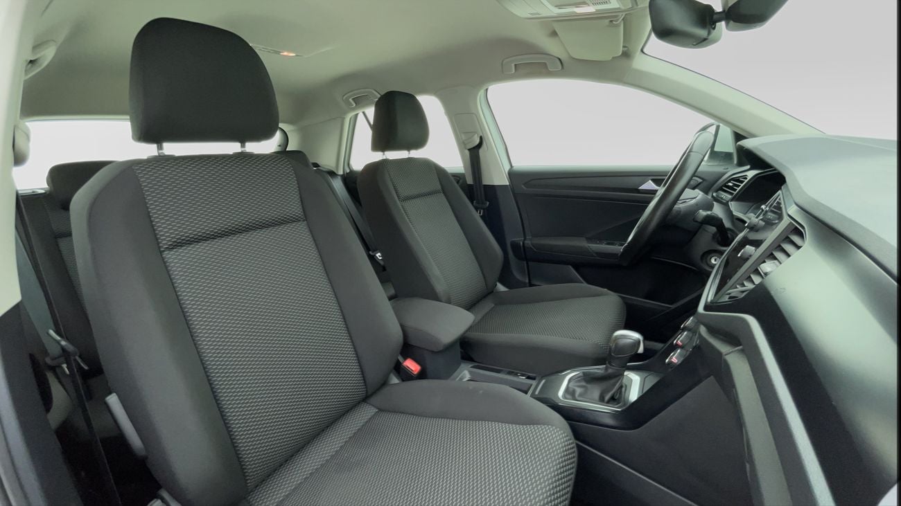 فولكس واجن T ROC 2021 TREND | AED 679/Month | 0 DP | 30 Day Return | Warranty | Service History