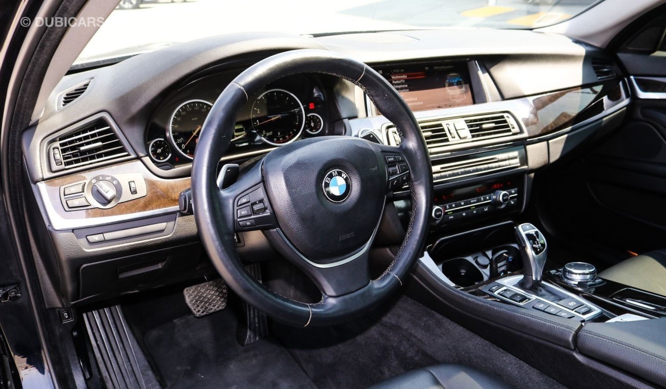 BMW 528i I XDRIVE