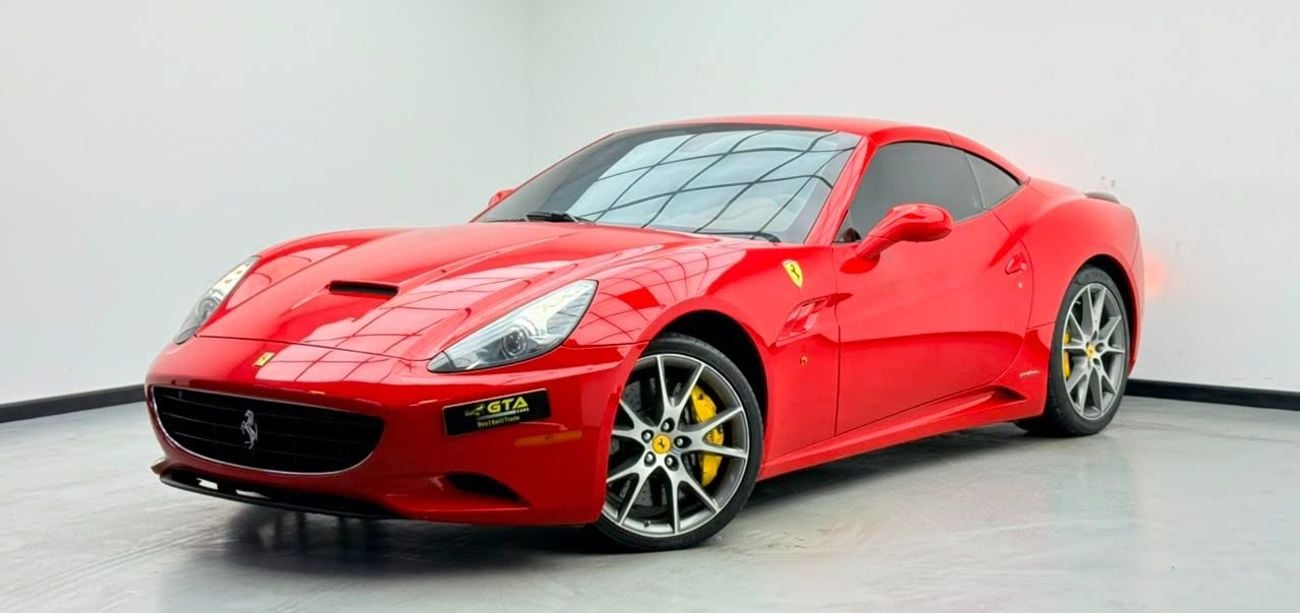 فيراري كاليفورنيا 2013 Ferrari California Convertible, Full Service History, Carbon Fiber Interior, Fully Loaded, GCC