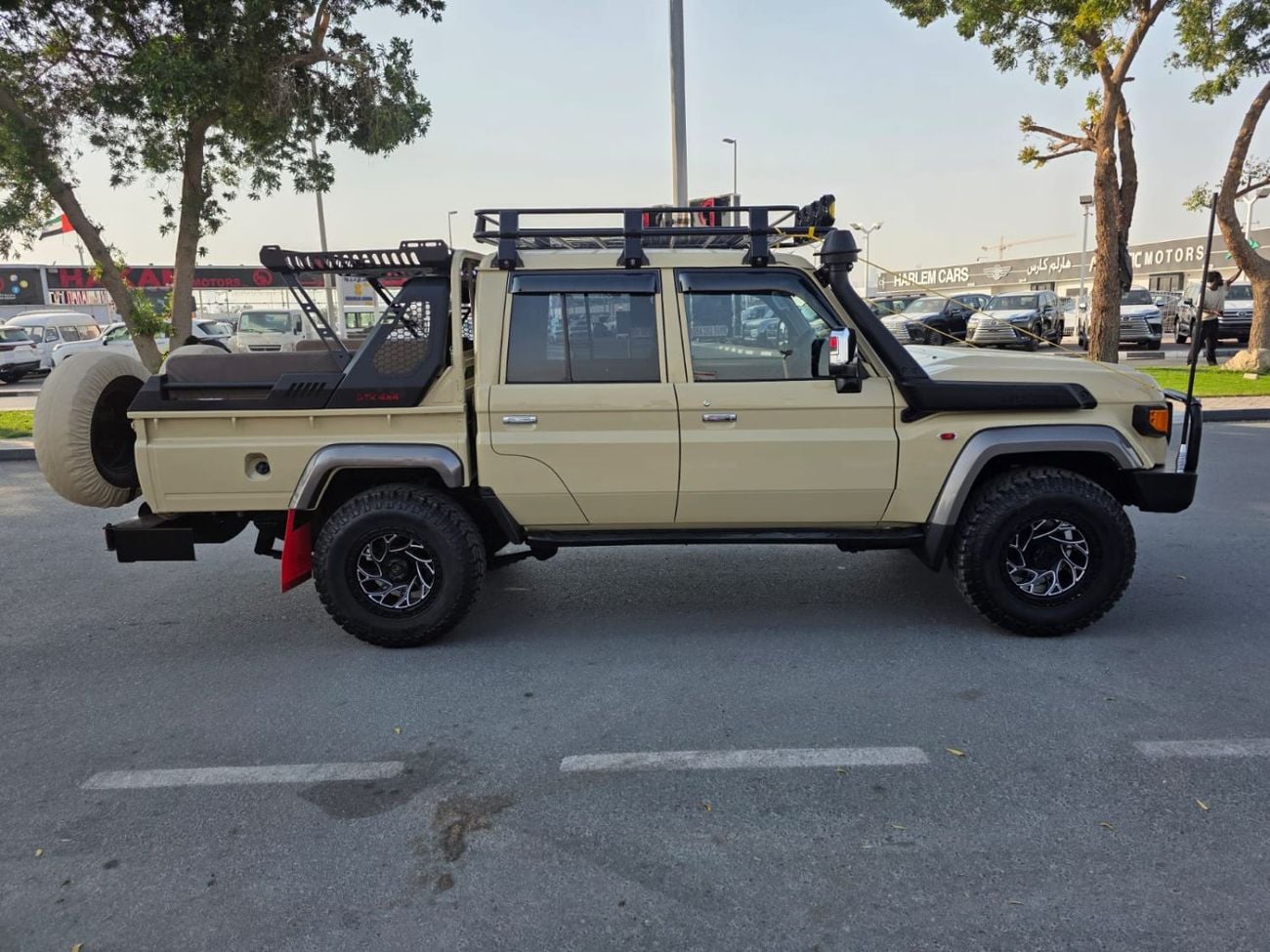 Toyota Land Cruiser Pick Up RIGHT HAND VEHICLE ONLY FOR EXPORT 2017 SHAPE MODIFIED 2024