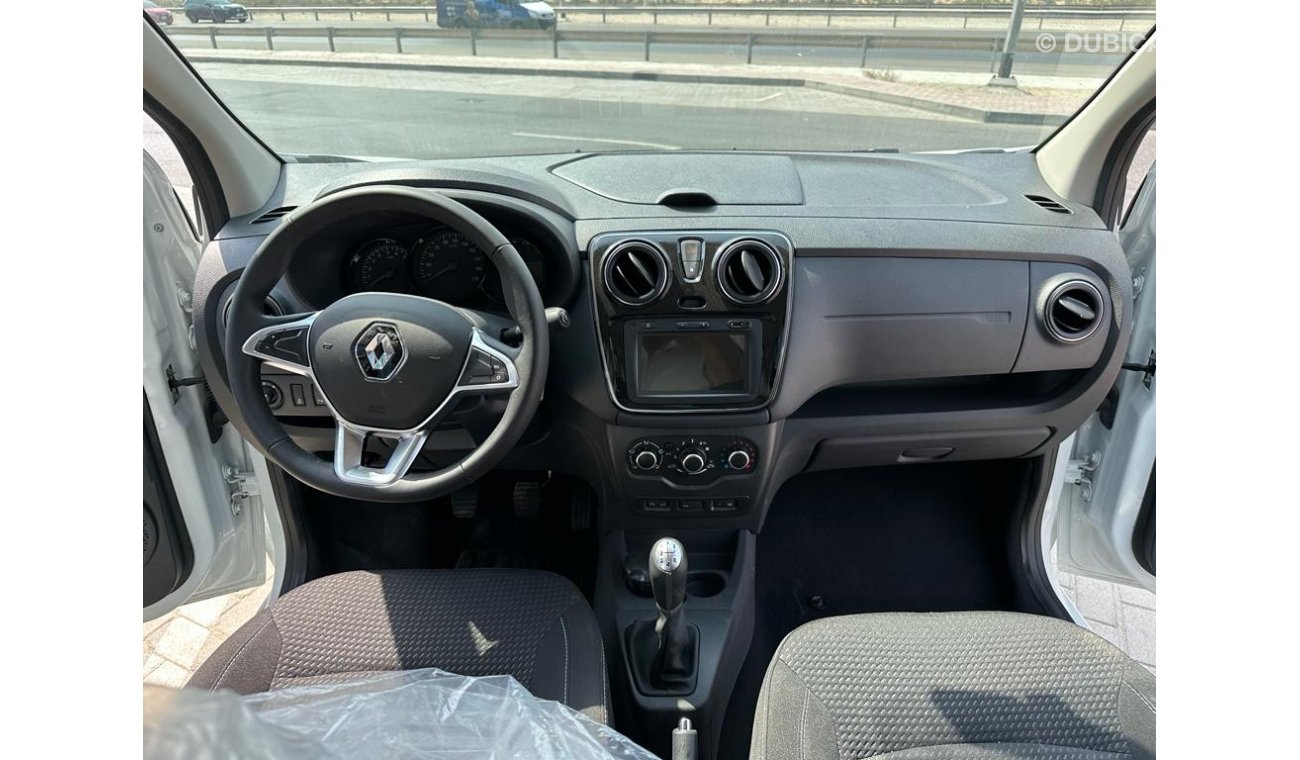 Renault Lodgy Renault Lodgy Minivan 2WD Zen 1.5L Turbo Diesel 5-Speed MT 7-Seater full option