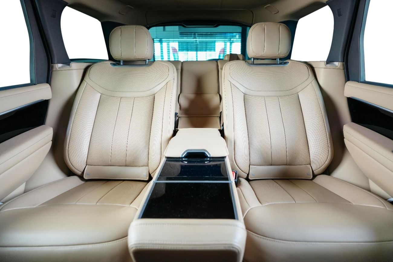 لاند روفر رينج روفر Autobiography P530 4.4L