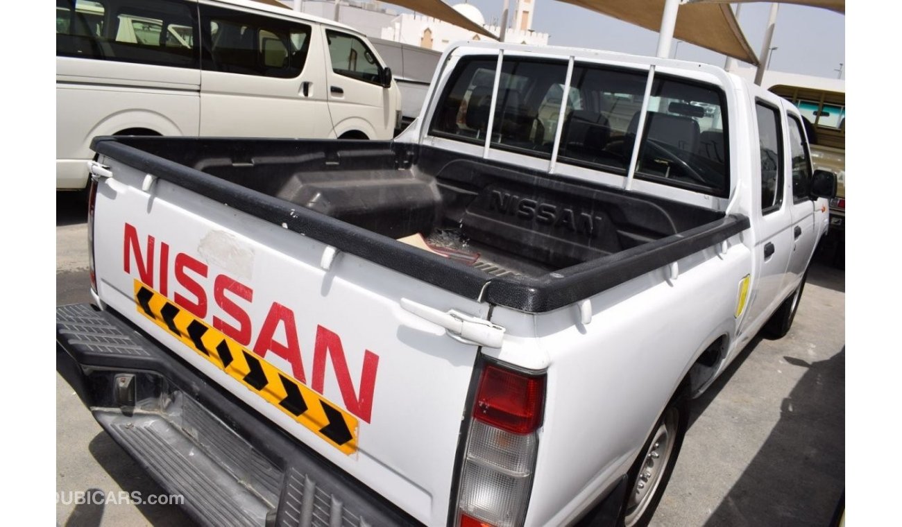 نيسان بيك آب Nissan D/C pick up, model:2015. Excellent condition
