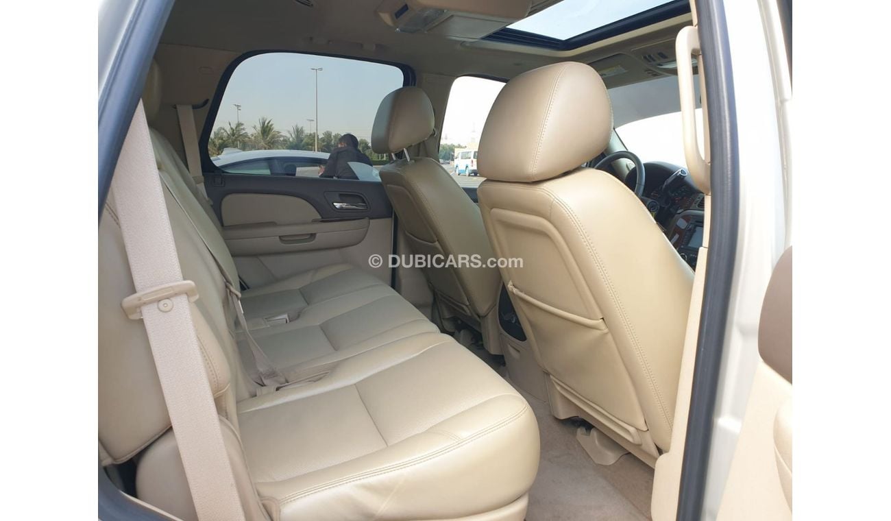 شيفروليه تاهو Chevrolet Tahoe LTZ 2011 V8 GCC Perfct Condition - Accident free - Full Opiton