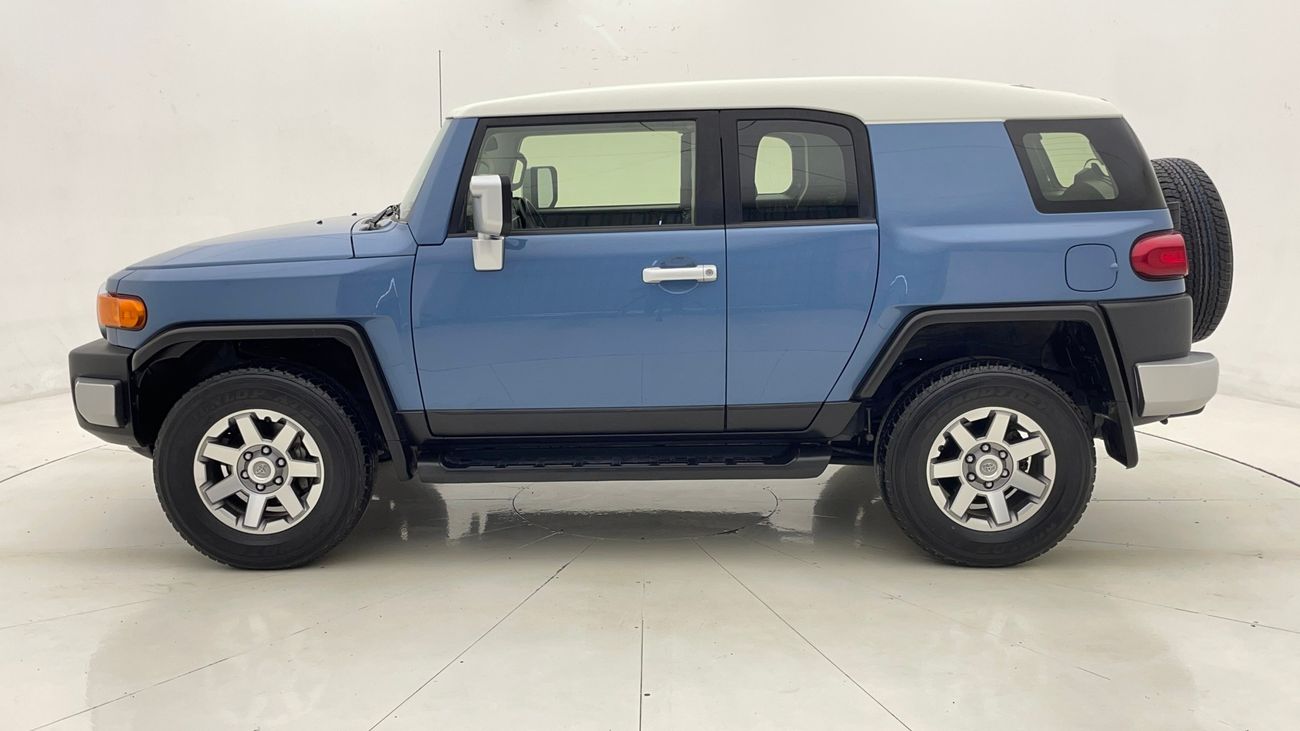 Toyota FJ Cruiser GXR 4 | Zero Down Payment | Home Test Drive