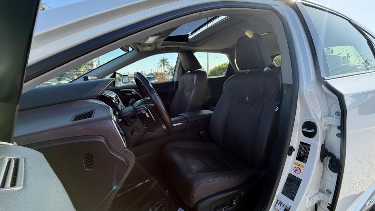 لكزس RX450h Prestige 3.5L (6 Seater)