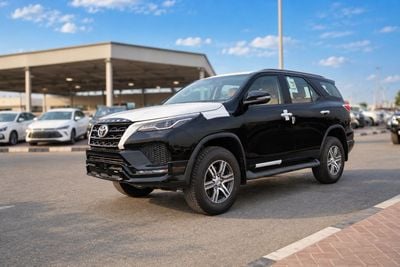 Toyota Fortuner SR5 2026 Toyota Fortuner SR5 2.7L 4WD 2026 Toyota Fortuner SR5 2.7L 4WD