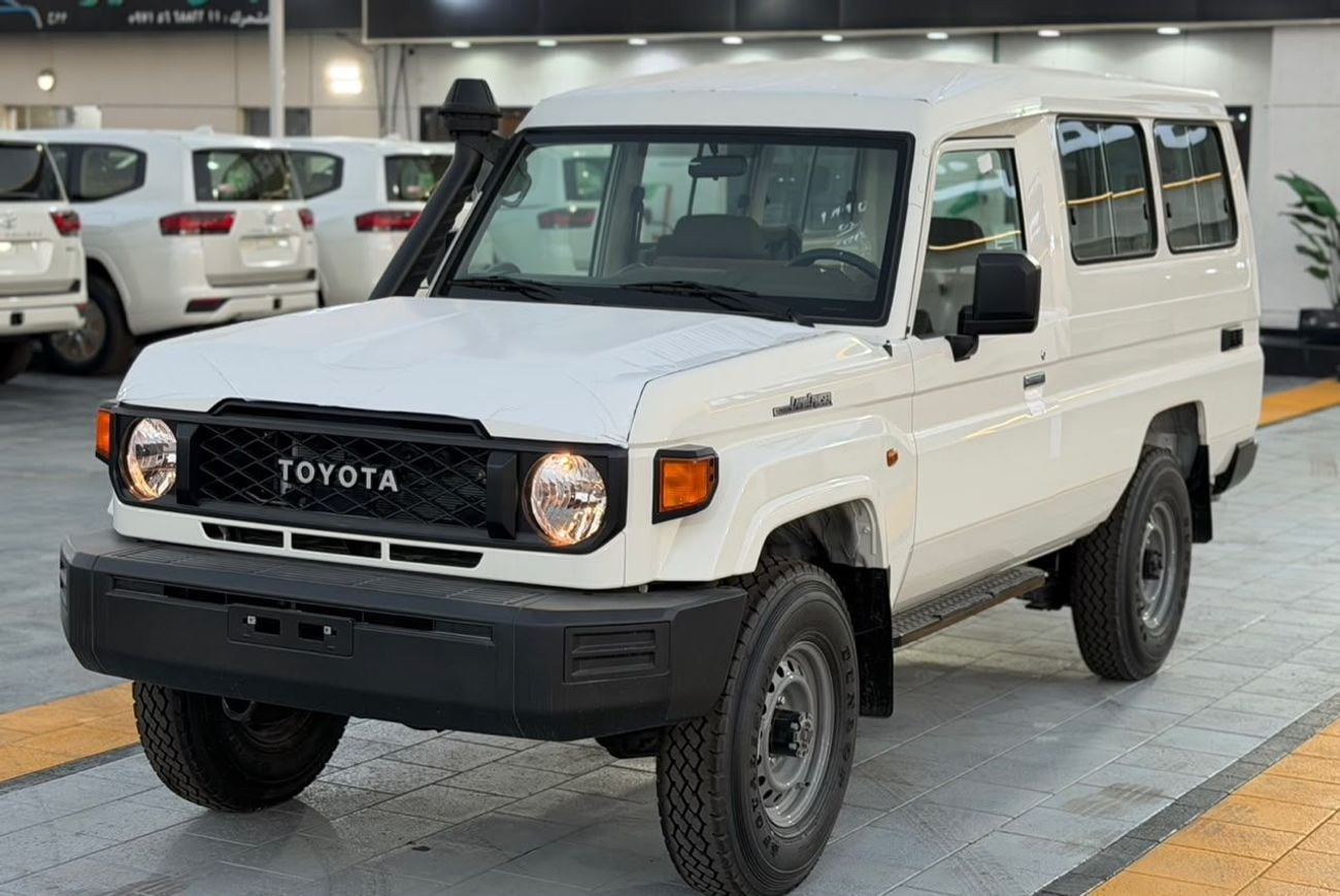 تويوتا لاند كروزر 70 LC 78 HARDTOP 4.0L MT