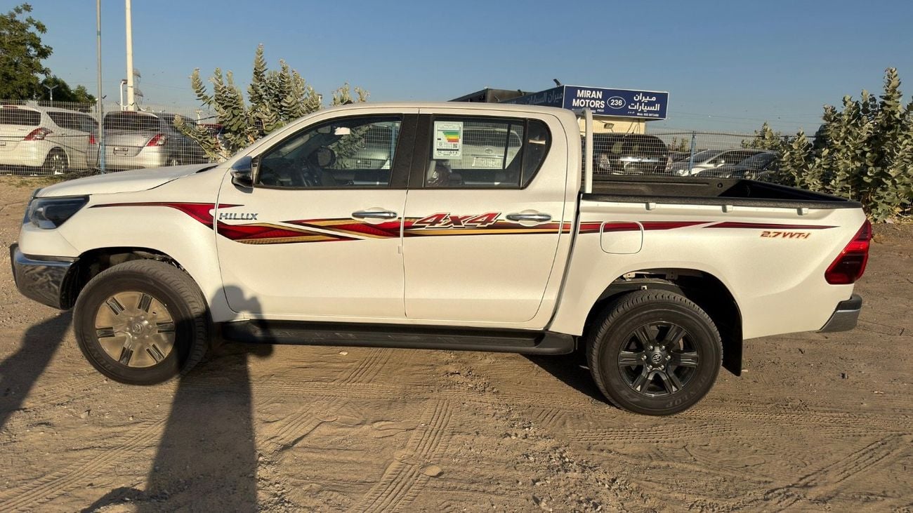 Toyota Hilux Toyota Hilux Double cabinet 2.7 AT 2025 GCC key start