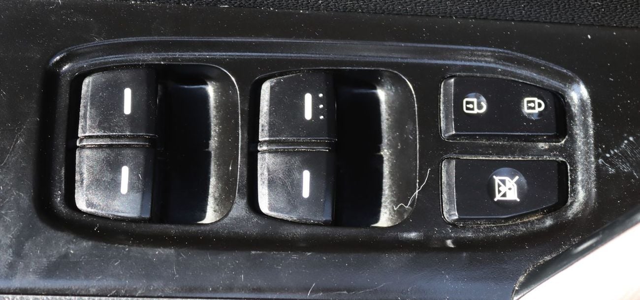 هيونداي كريتا هيونداى كريتا -2020 - خليجى بدون حوادث - محرك 1.6L - ممشى 88000 بحاله ممتازه