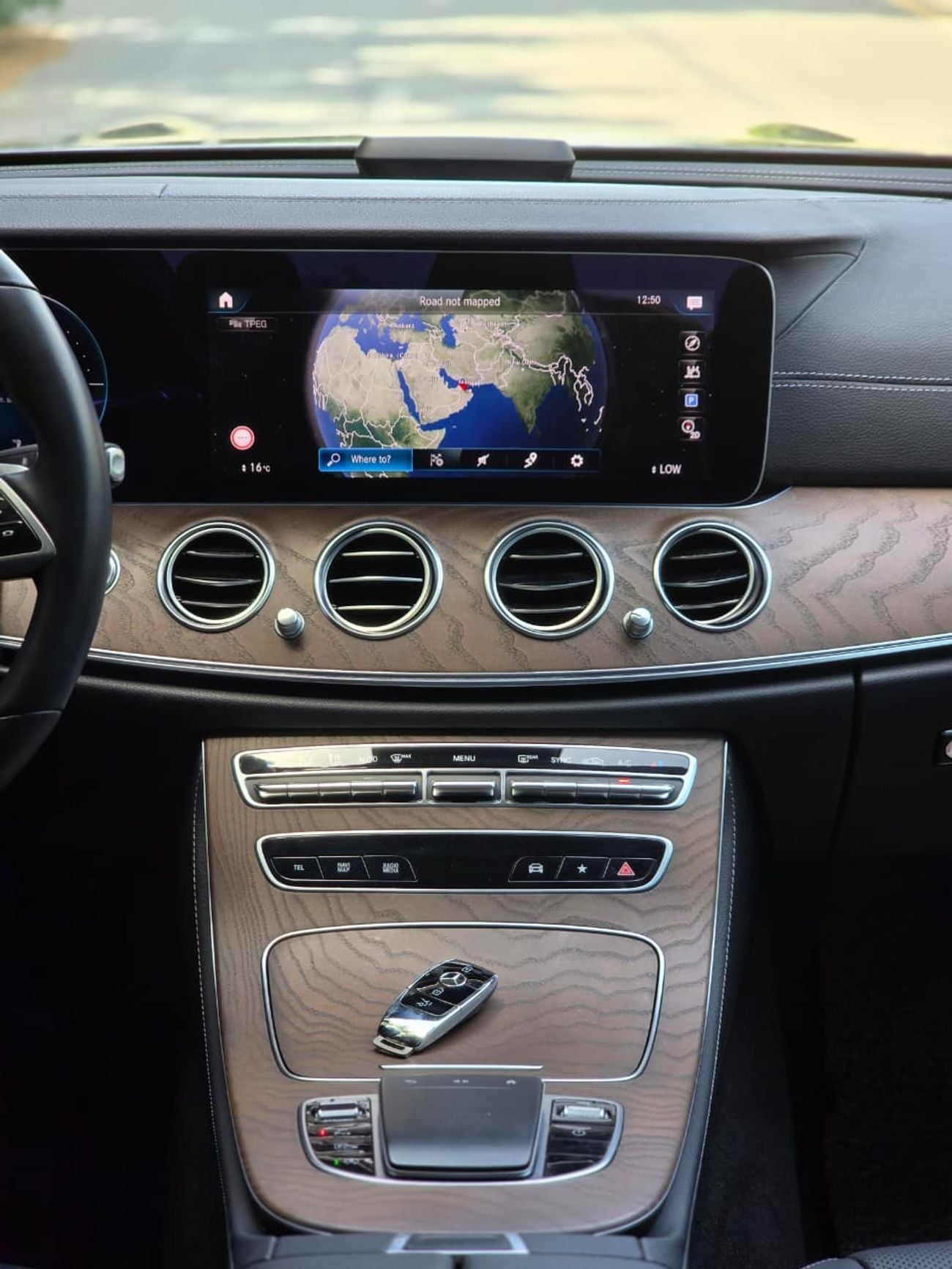 مرسيدس بنز E 250 STD Mercedes E 250, 2021, Korean Specs // Low Mileage // Excellent Condition