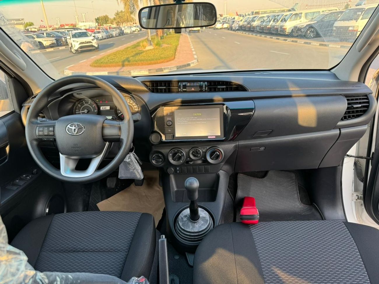 Toyota Hilux HILUX 4X4 DIESEL DOUBLE CAB BASIC 2.4L M\T