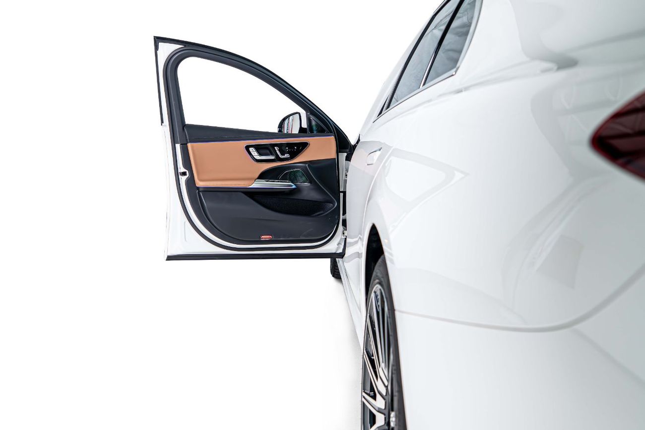 مرسيدس بنز E200 2.0L