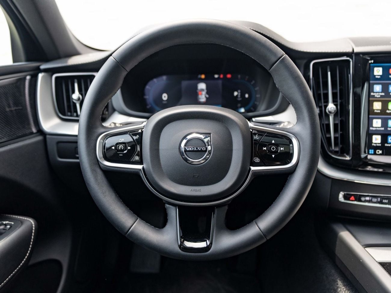 Volvo XC60 ULTIMATE DARK Volvo XC60 2024