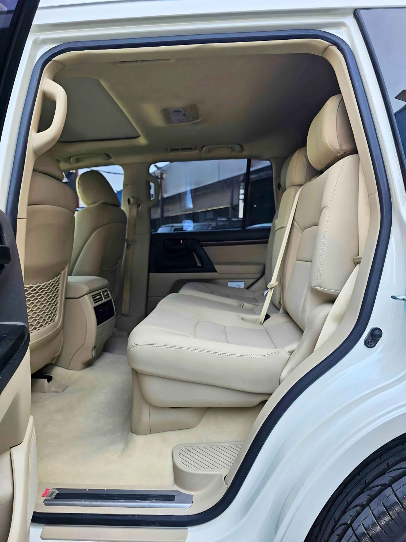 Toyota Land Cruiser GXR V6/ SUNROOF/ WARANTY/ FSH/ SINGLE USER/ LEATHER/ 2266 MONTHLY /LOT#20936