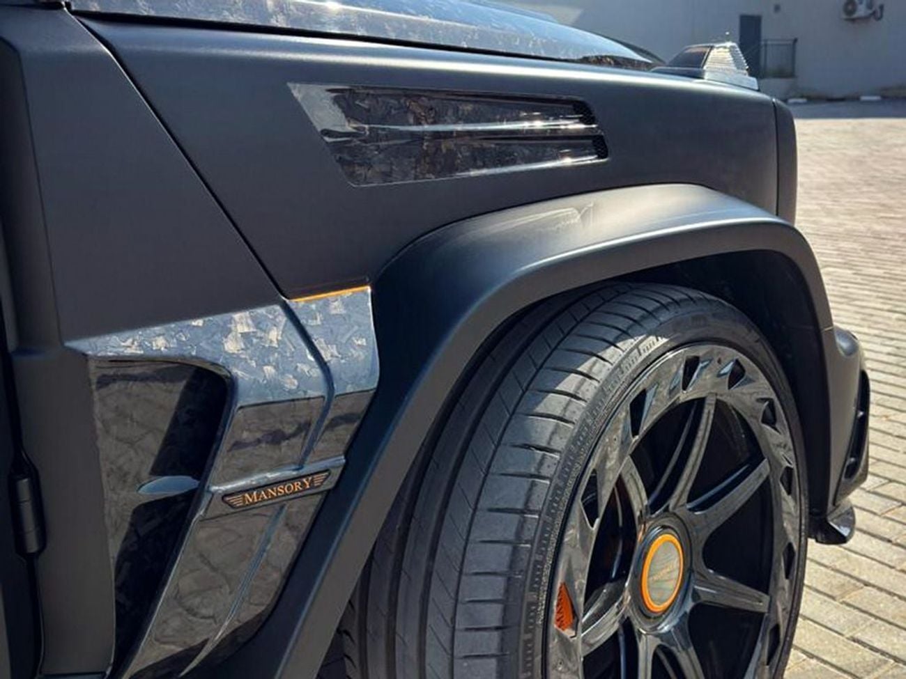 مرسيدس بنز G 63 AMG MANSORY 920HP in LEFT HAND DRIVE