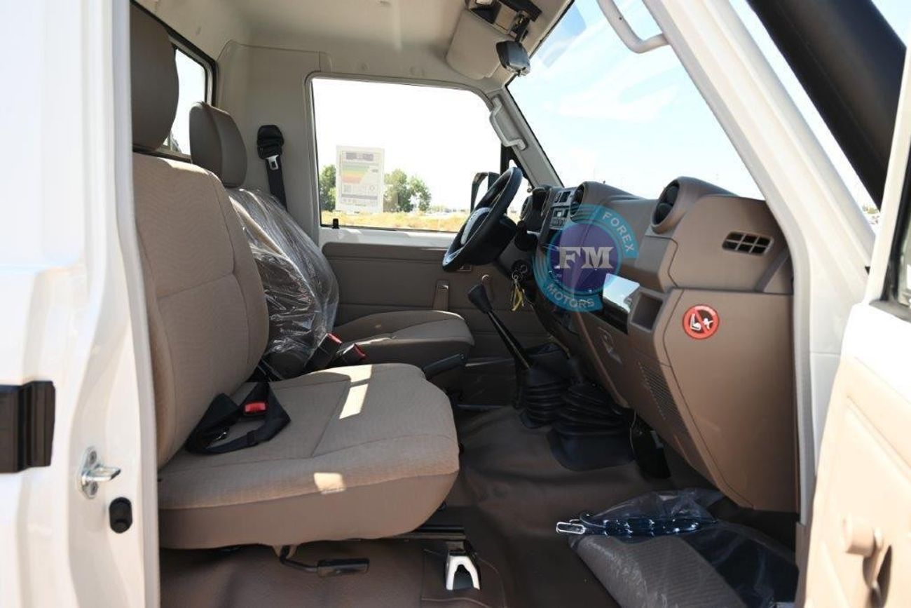 Toyota Land Cruiser Pick Up 79 Single Cab 2.8L Diesel 4WD Manual