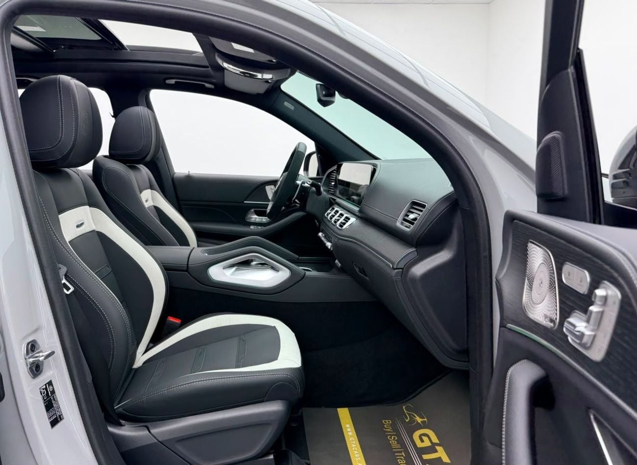 Mercedes Benz GLE 63 AMG S 2026 Mercedes Benz GLE 63 S AMG 4MATIC, Warranty, Low Km, Fully Loaded, Excellent Condition, Euro
