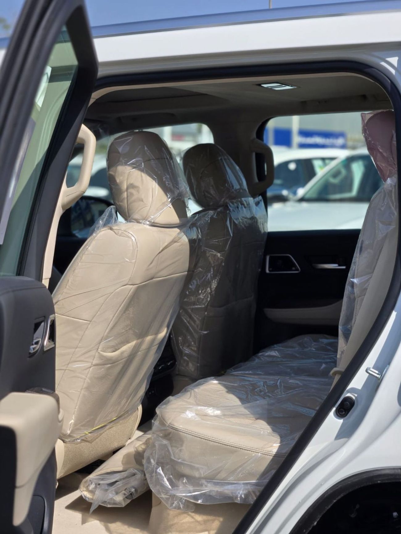 Toyota Land Cruiser LC300 4.0L VXR PETROL A/T 7 SEATER FULL OPTION