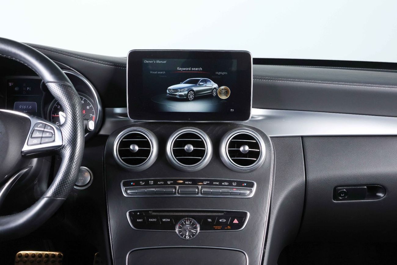 Mercedes-Benz C 63 AMG Std 4.0L Sedan 2017-MERCEDES BENZ C63 AMG-FULL SERVICE HISTORY-IMMACULATE CAR