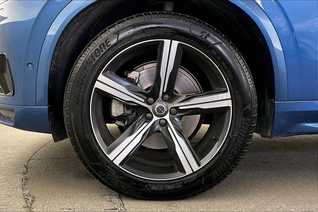 فولفو XC 90 T6 R Design | National Day Celebration | شامل الضمان | 0 ﺪﻔﻋﺓ ﺃﻮﻟﻯ