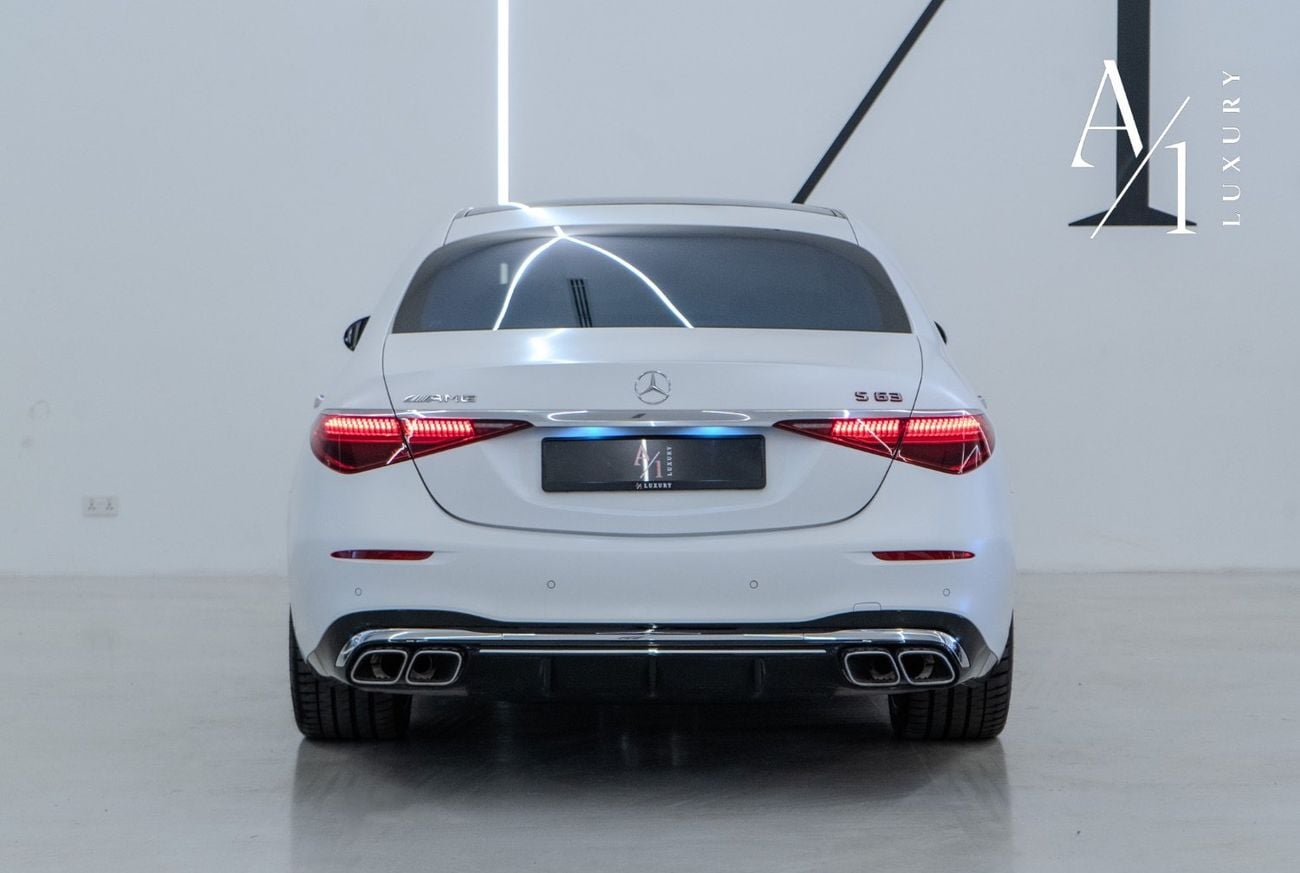 مرسيدس بنز S 63 AMG 2024 Mercedes S63 AMG,V8 Biturbo Eperfomance, Excellent Condition, Fully Loaded, Korean Spec