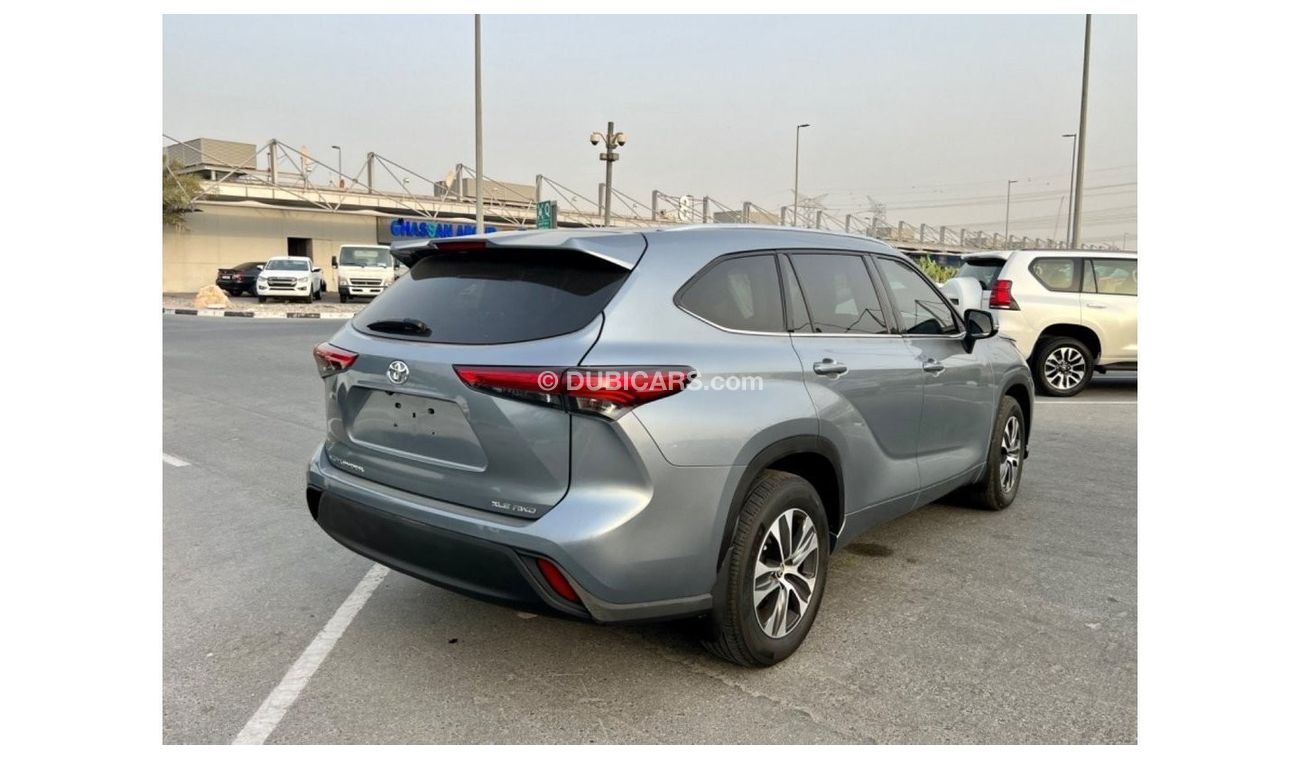 Toyota Highlander 2021 XLE FULL OPTION VIP INTERIOR V6 AWD USA IMPORTED- UAE PASS AND FOR EXPORT!!