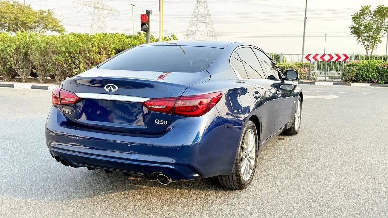 إنفينيتي Q50 LUXE 2.0 turbo GCC Specs, excellent condition