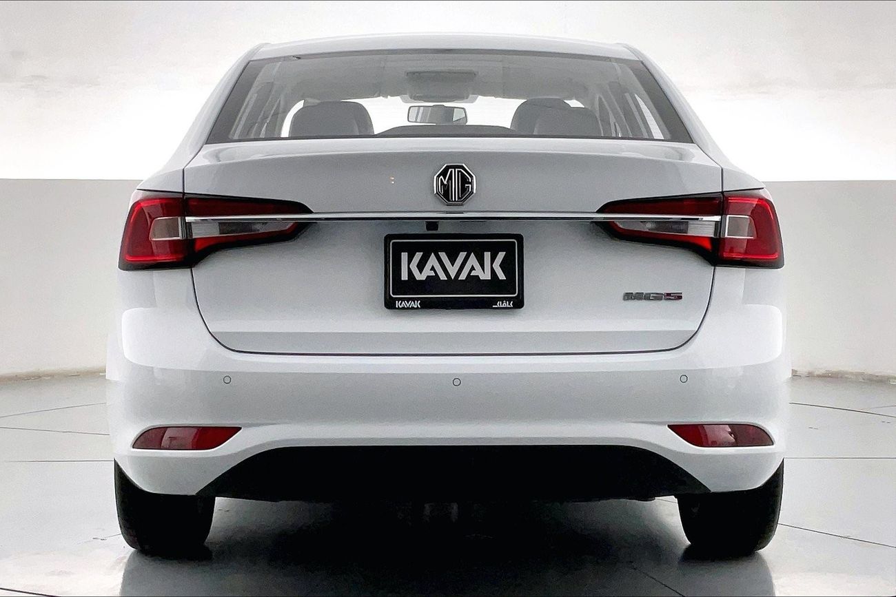 Volkswagen Passat Highline| 1 year free warranty | Exclusive Eid offer