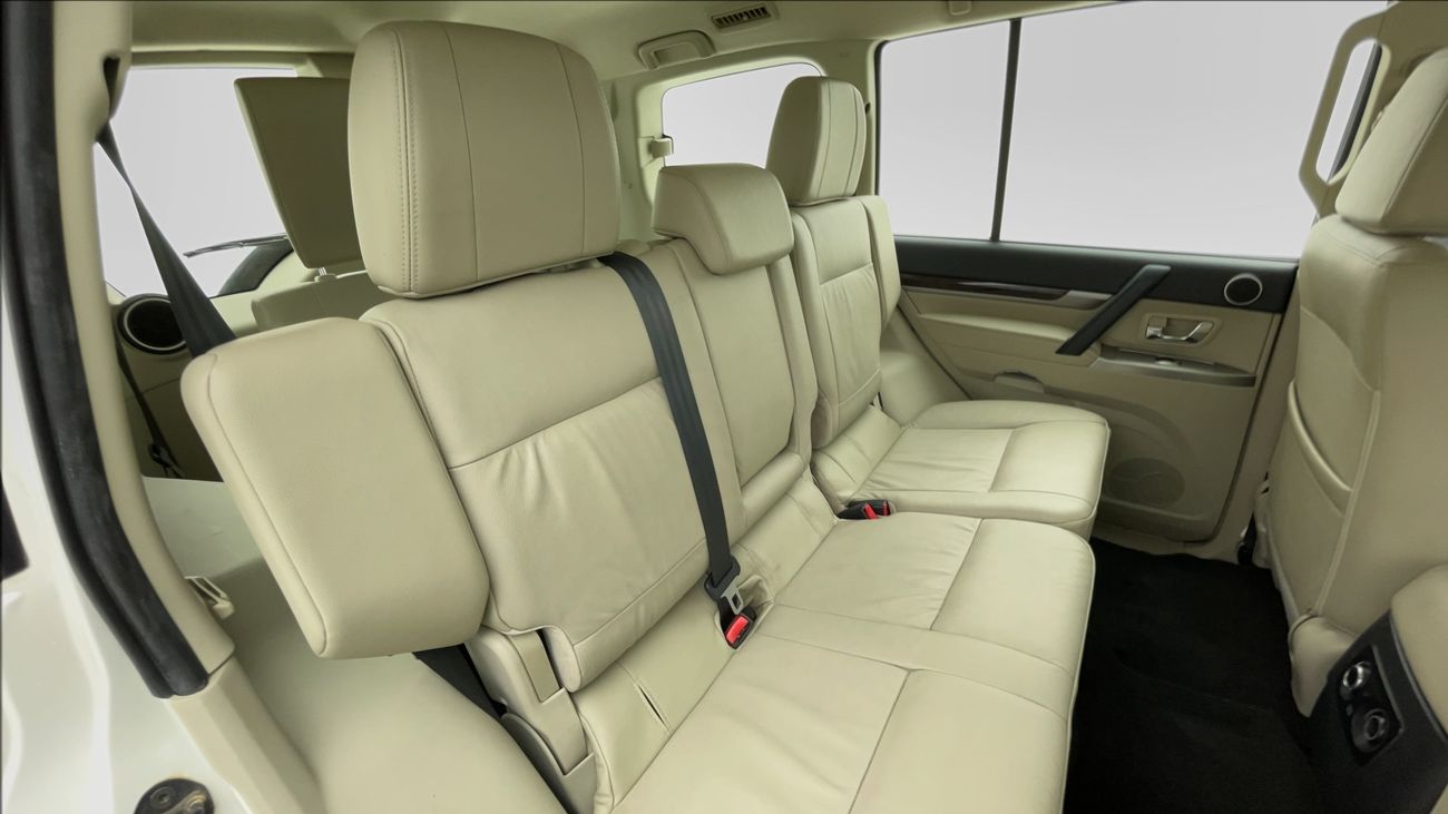 ميتسوبيشي باجيرو GLS HIGHLINE 3.8 | بدون دفعة مقدمة | اختبار القيادة في المنزل