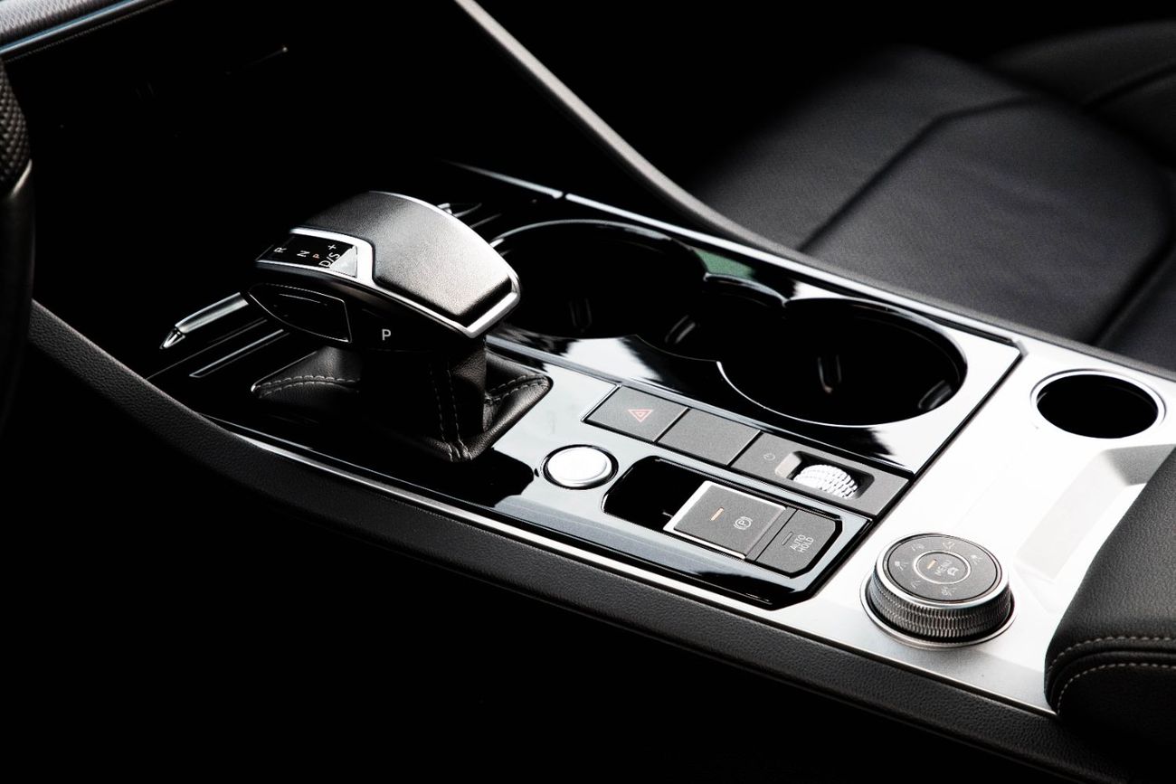 فولكس واجن طوارق R-LINE | 3,133 P.M  | 0% Downpayment | Volkswagen Touareg | AGENCY WARRANTY!