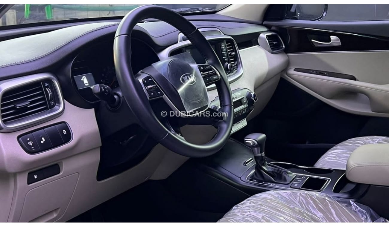 كيا سورينتو 2020 KIA SORENTO S -7 SEATER  AWD -3.3L - V6 /